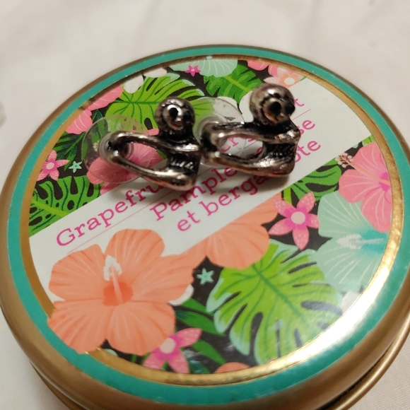 Stainless steel Sloth earrings - Picture 4 of 4